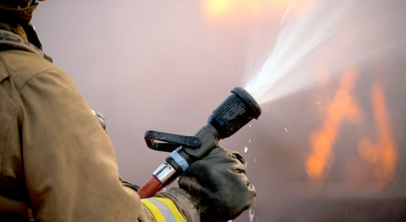Marine fire fighting Device